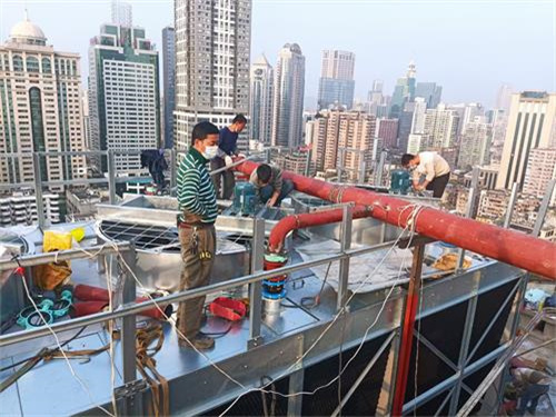 冷卻水塔維護保養常見注意事項(冷卻塔水位過高怎么處理)